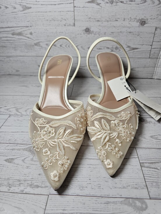 Zara Shoes - Zara Pearl Beaded Floral Mesh Slingback Pumps Cream White Heels Sz 41 NWT